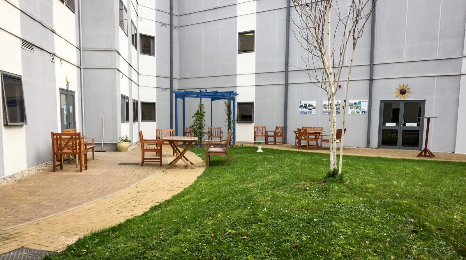 Broomfield Hospital, Chelmsford, Essex Photo: Carey Newson, CSH. Attribution 4.0 International (CC BY 4.0).