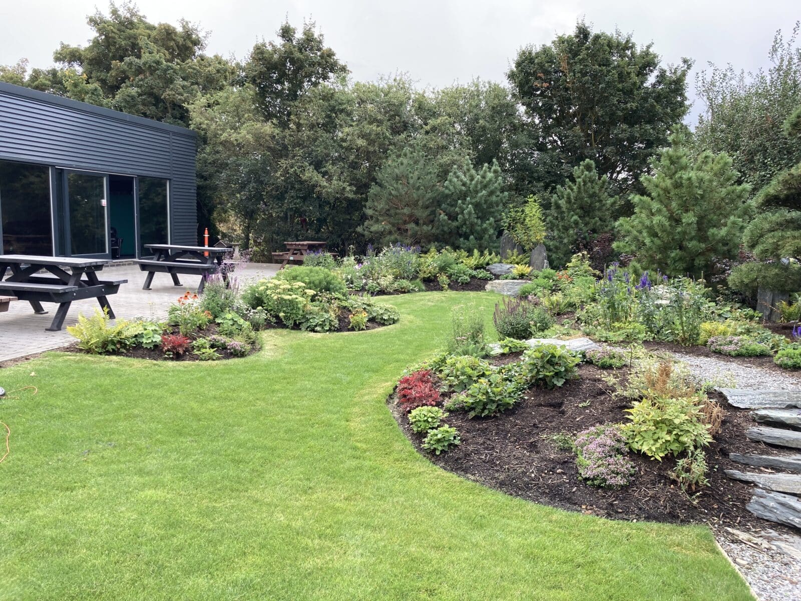 Wellbeing gardens at East of England Ambulance NHS Trust. All rights reserved.